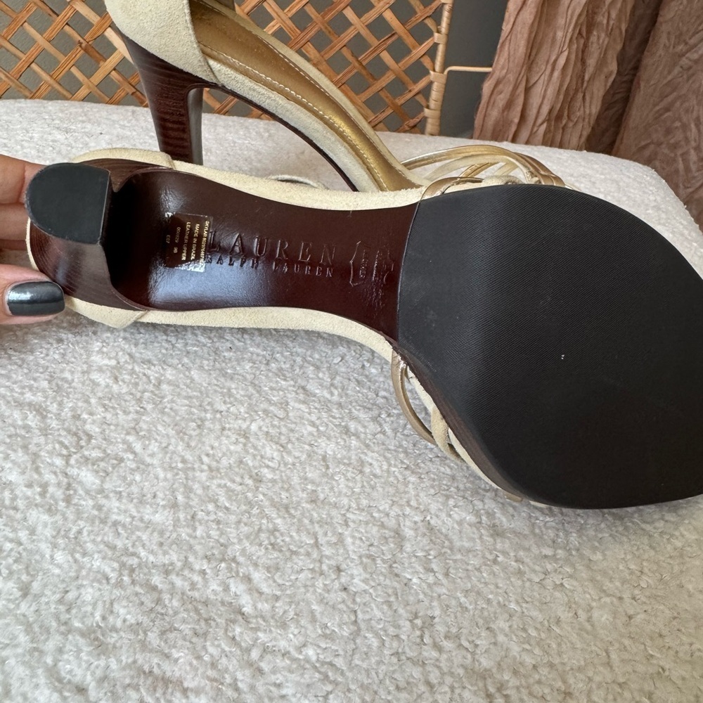 Ralph Lauren Gold and Cream Heels - Picture 5 of 15